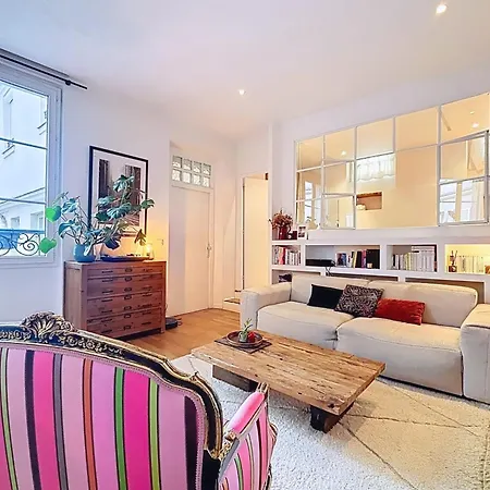 Spacious Oberkampf Near Bastille Paris