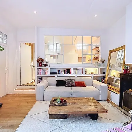 Spacious Oberkampf Near Bastille Apartment Paris