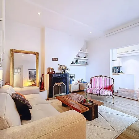 Spacious Oberkampf Near Bastille Apartment