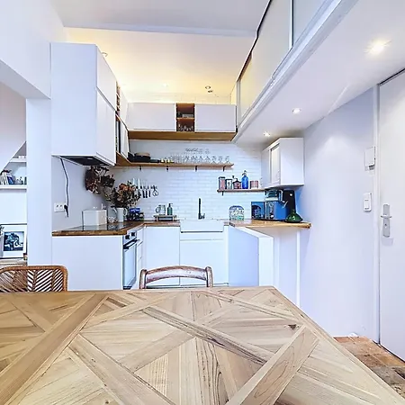 Spacious Oberkampf Near Bastille Apartment *