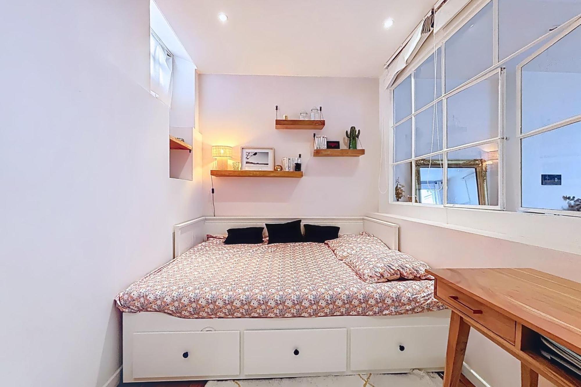 Spacious Oberkampf Near Bastille * Paris